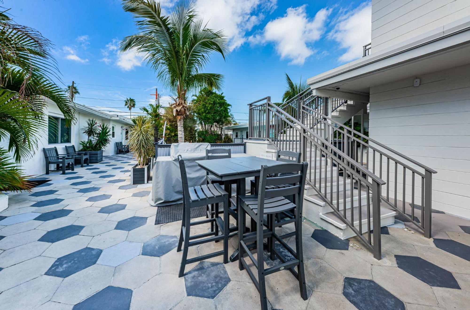 סיינט פיט ביץ' The Roth Hotel, Treasure Island, Florida מראה חיצוני תמונה